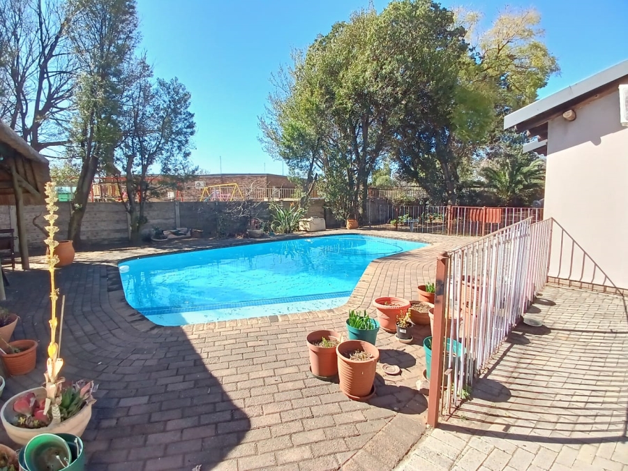 3 Bedroom Property for Sale in Vaalpark Free State